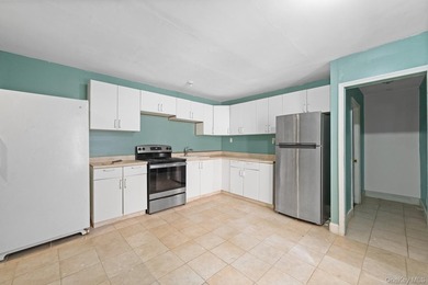 Opportunity Knocks! 388 Atkins Avenue is a 20x50 built townhouse - photo 3