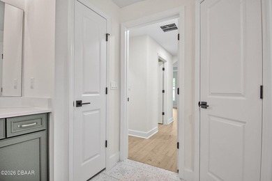 This Beautiful Courtyard Willow Home features an oversized - photo 34