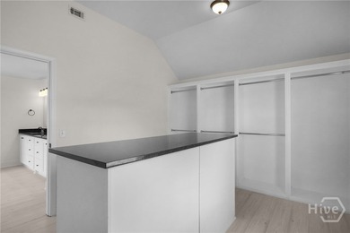 Welcome to 180 Kerry Drive, where space, privacy and modern - photo 39