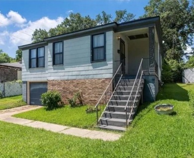 Cross Lake Home For Sale in Shreveport Louisiana