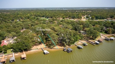 Beautiful waterfront lot on deep water cove located in Gun - Lake Lot For Sale in Gun Barrel City, Texas