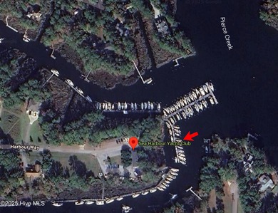 Neuse River Lot For Sale in Oriental North Carolina