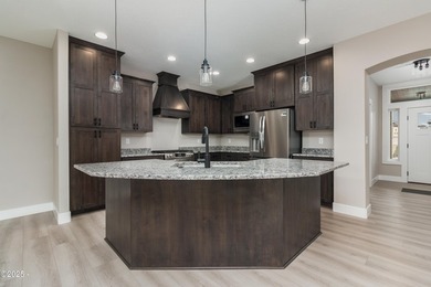 Now is the time to Buy! Price Reduced to $699,000 for this - photo 5