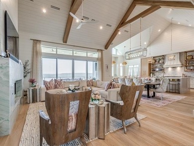 Welcome to 120 Lower Green Way, the epitome of luxury lakefront - photo 4