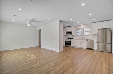 Wonderfully remodeled home with upgraded everything, on a rare - photo 8
