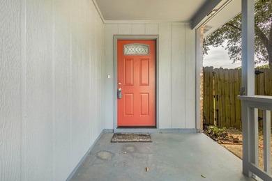 Come check out this beautiful, well-maintained home in West Mary - photo 8