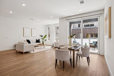 Luxury corner unit in the highly sought-after Chancery Lane at - photo 14