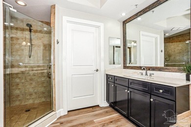 Welcome to this beautifully updated 3-bedroom, 2-bath end unit - photo 21