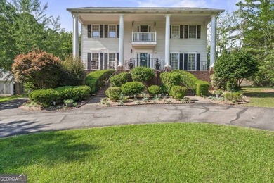 (private lake, pond, coastal) Home For Sale in Williamson Georgia