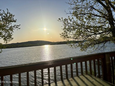 Lake Home Sale Pending in Kingston, Tennessee