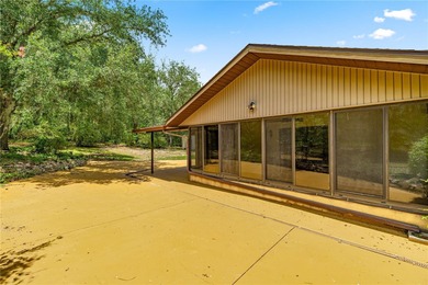 Bonable Lake Home Sale Pending in Dunnellon Florida