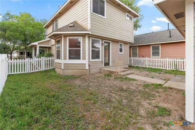 Inviting 2005-built two-story home at 280 Strawn offers 1,405 sq - photo 23