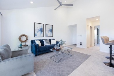 Perfectly positioned in the heart of San Diego's highly - photo 5