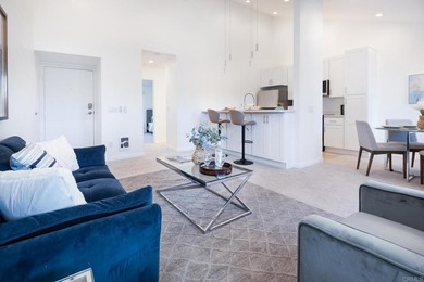 Perfectly positioned in the heart of San Diego's highly - photo 6
