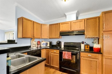 Located near the Alljoy Boat Landing and Old Town Bluffton. Take - photo 9