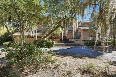 Welcome to 13 Beach Lagoon, a classic 2nd-row home in the - photo 2