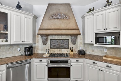 The Oasis at St. Tropez is a stunning two-story - photo 7