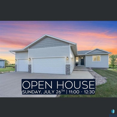 Welcome to this beautifully custom-built 2020 ranch, ideally - photo 1