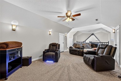A Rare Offering on Beaver Lake. Set on nearly an acre with an - photo 16