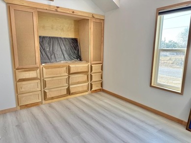 This versatile corner lot property offers exceptional - photo 21