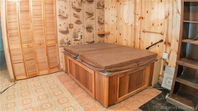MOTIVATED SELLER! PRICED TO SELL!A spacious 3BR 3BA home with - photo 23
