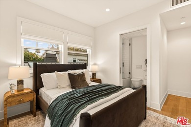 A rare opportunity just steps off Abbot Kinney, this exceptional - photo 28