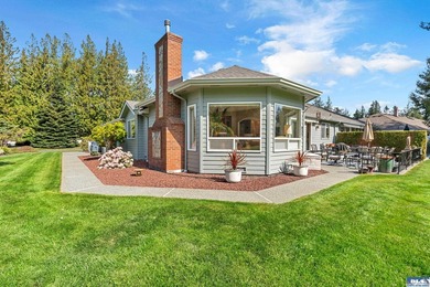 On Sunland's coveted Foursome Drive, this beautifully updated - photo 37
