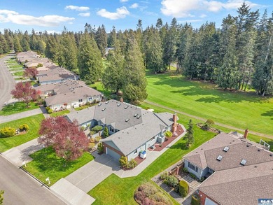 On Sunland's coveted Foursome Drive, this beautifully updated - photo 40