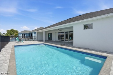 Welcome to your luxury waterfront retreat in the heart of - photo 43