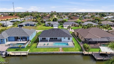 Welcome to your luxury waterfront retreat in the heart of - photo 48