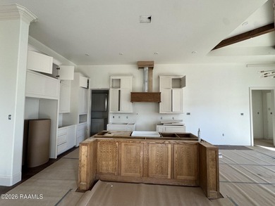 Experience the perfect blend of style, space, and functionality - photo 6