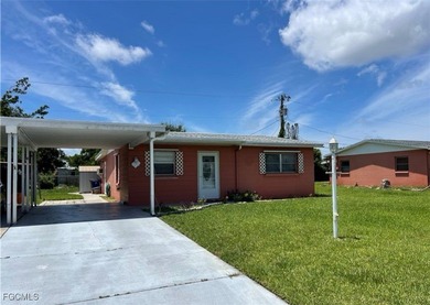Lehigh Acres Area Home For Sale in Lehigh Acres Florida