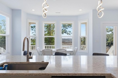 Three-bedroom, two-and-a-half-bathroom, elevated - photo 2