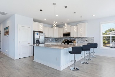Three-bedroom, two-and-a-half-bathroom, elevated - photo 8