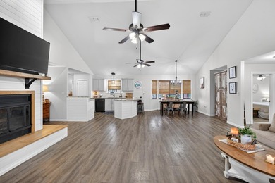 Don't miss this beautifully updated Smart Home with Florida - photo 9