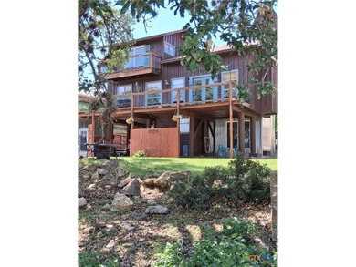 Canyon Lake Home For Sale in Canyon Lake Texas