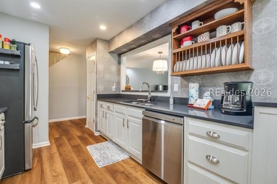 Exceptional value in Evian! This beautifully maintained - photo 14