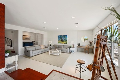 This exquisite, fully remodeled waterfront paradise offers - photo 14