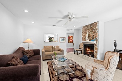 Located just minutes from Wellington's world-renowned horse show - photo 17