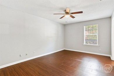 Come see this 3 Bedroom 2 Bathroom home tucked in a quiet - photo 19