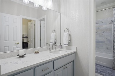 BACK ON THE MARKET DUE TO BUYERS LOAN DENIAL - Welcome to this - photo 22