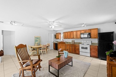 Located just minutes from Wellington's world-renowned horse show - photo 24