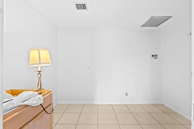 Located just minutes from Wellington's world-renowned horse show - photo 29