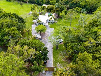 Located just minutes from Wellington's world-renowned horse show - photo 45