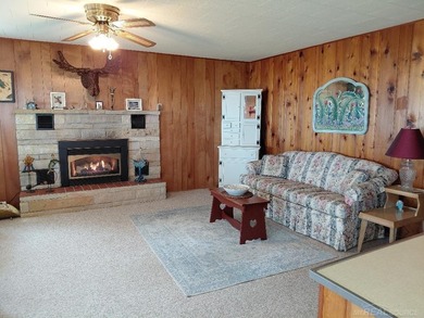 Charming Lake Huron cottage with calming, captivating water - photo 7