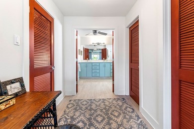 This exquisite, fully remodeled waterfront paradise offers - photo 49