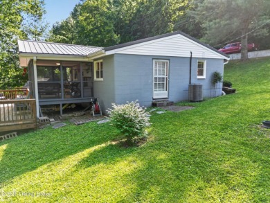 Updated waterfront home, dock & boat ramp in subdivision! - photo 32