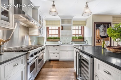 New look to match new price. This impressive and private 5th - photo 7
