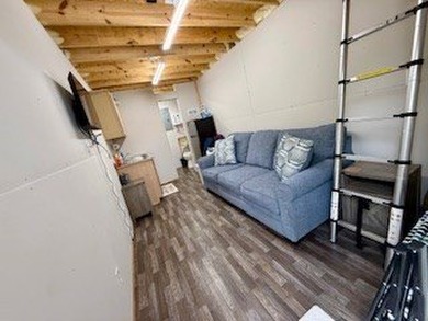 For those seeking a tranquil retreat, this secluded haven offers - photo 12