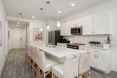PRICED TO SELL! AT 30A & 393 WITH 3 DEEDED BEACH ACCESSES! - photo 3
